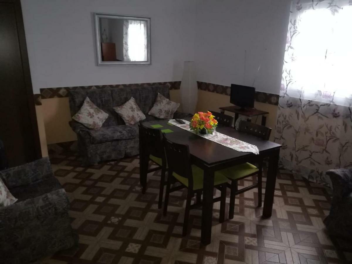 Conjunto Rural Andrea Guest House Moriles ภายนอก รูปภาพ